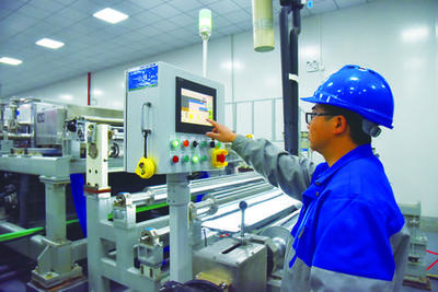 技術(shù)創(chuàng)新引領(lǐng)發(fā)展 集成電路芯片設(shè)計(jì)及服務(wù)的現(xiàn)狀與未來(lái)